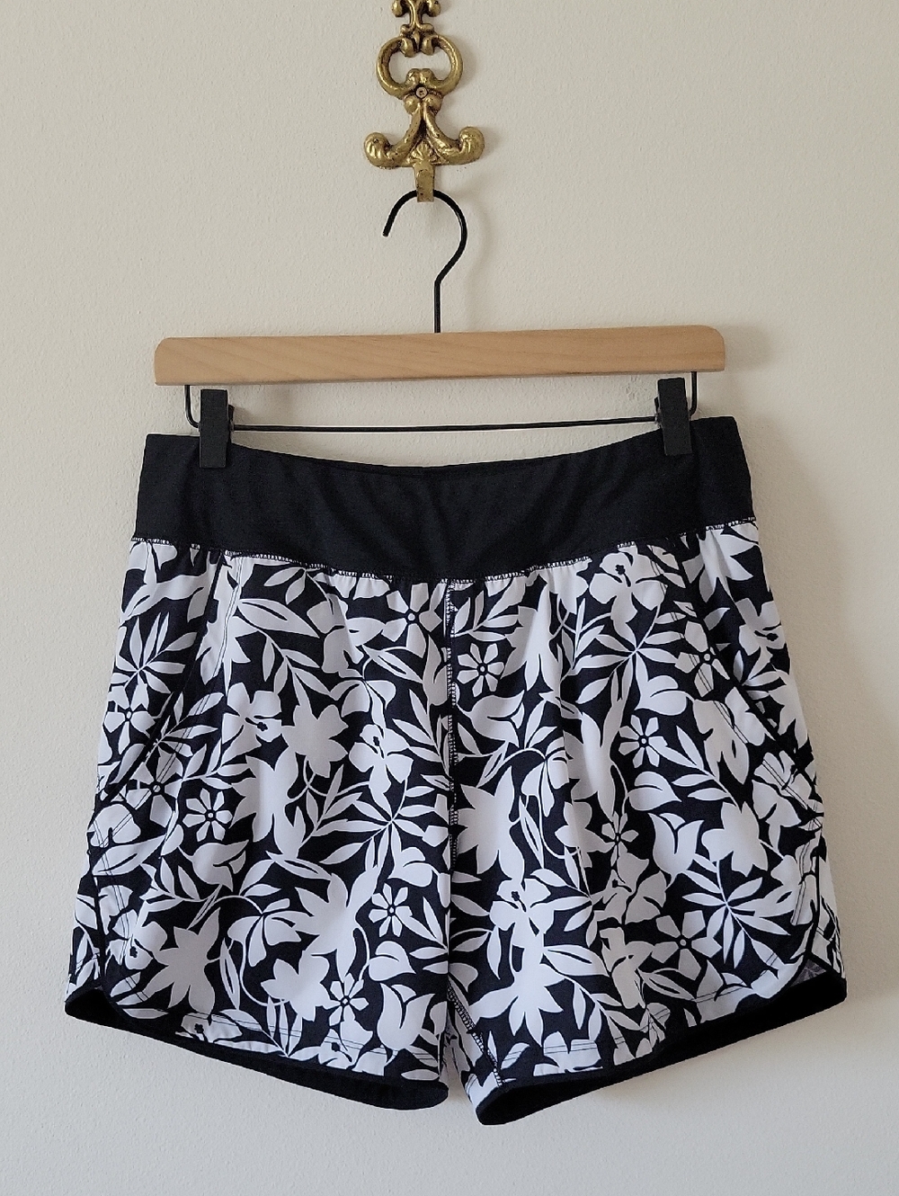 Lands' End Black White Swim Shorts Size 10